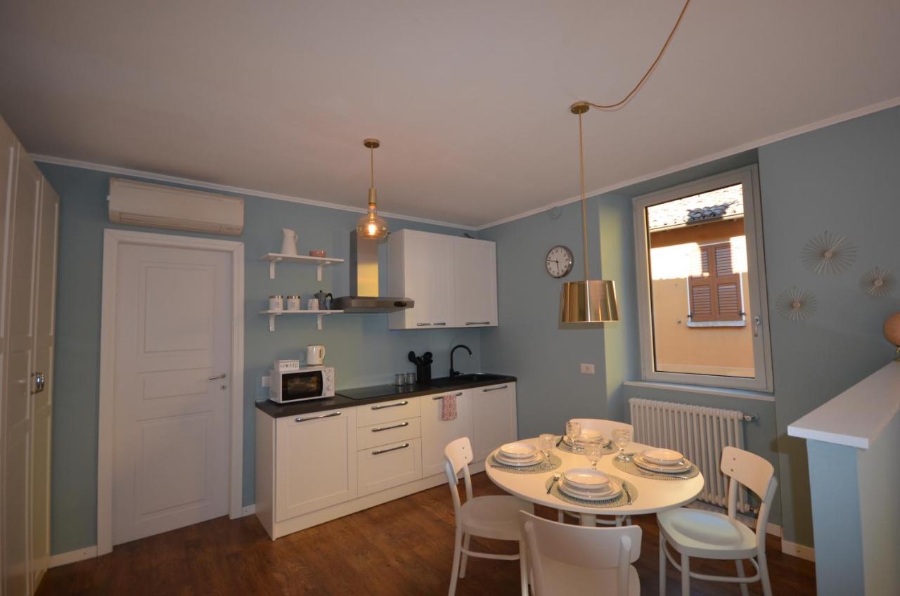 Varennahouse Aston Apt Villa Luaran gambar