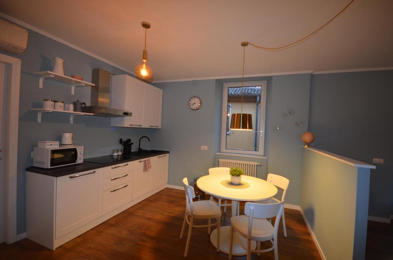 Varennahouse Aston Apt Villa Luaran gambar